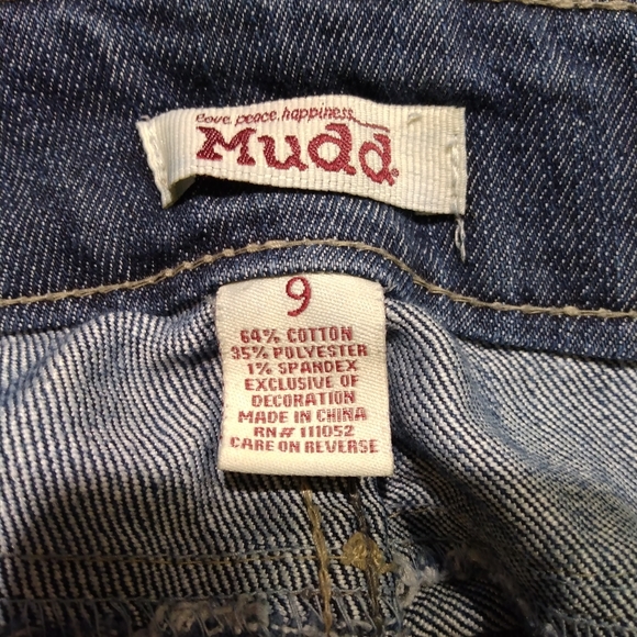 Mudd Bleached Ripped Cropped Jegging - Picture 13 of 13